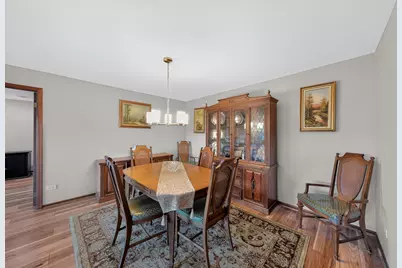 8001 W Courte Drive #411, Niles, IL 60714 - Photo 10