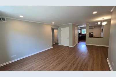 9388 Bay Colony Drive #2N, Des Plaines, IL 60016 - Photo 12