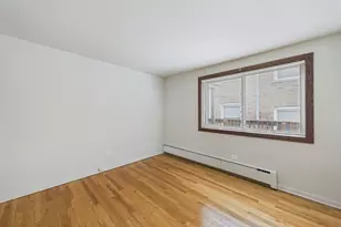 7019 N Ridge Blvd, Chicago, IL 60645 - Photo 16