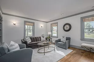227 S 2nd St, Geneva, IL 60134 - Photo 8