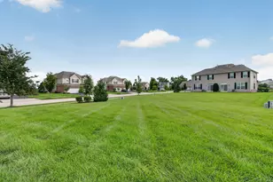 24711 S Dart Rd, Manhattan, IL 60442 - Photo 24