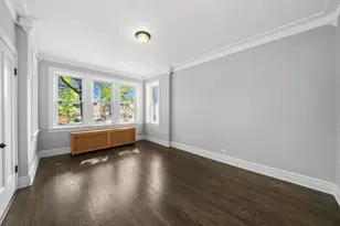 4730 S Komensky Ave, Chicago, IL 60632 - Photo 10