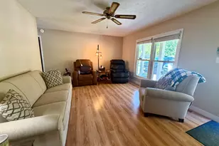 2006 Juniper Ln, Bloomington, IL 61701 - Photo 10
