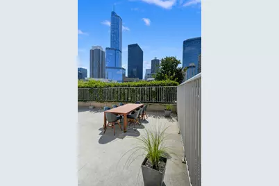 [Address not provided], Chicago, IL 60654 - Photo 18