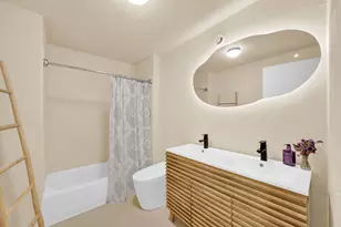 [Address not provided], Chicago, IL 60654 - Photo 12