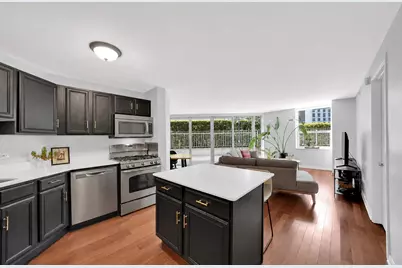 [Address not provided], Chicago, IL 60654 - Photo 2