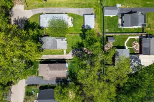 105 Edgewood Ave, Crystal Lake, IL 60014 - Photo 24