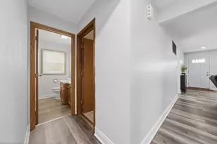 [Address not provided], Midlothian, IL 60445 - Photo 4