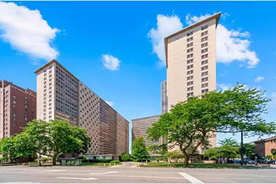 3950 N Lake Shore Drive #411B, Chicago, IL 60613 - Photo 2