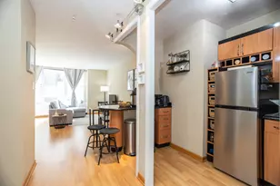 777 N Michigan Ave, Chicago, IL 60611 - Photo 8