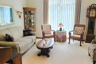 256 Cambridge Ct, Dixon, IL 61021 - Photo 4