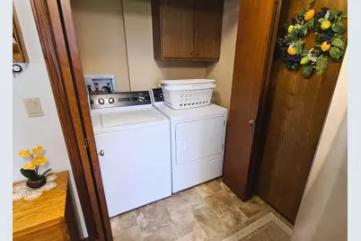 256 Cambridge Court, Dixon, IL 61021 - Photo 16