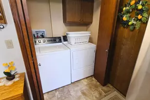 256 Cambridge Ct, Dixon, IL 61021 - Photo 16
