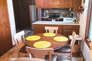 256 Cambridge Ct, Dixon, IL 61021 - Photo 8