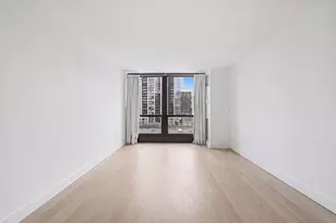 1030 N State St, Chicago, IL 60610 - Photo 10