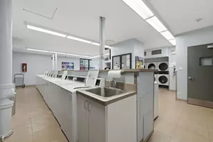 1030 N State St, Chicago, IL 60610 - Photo 22