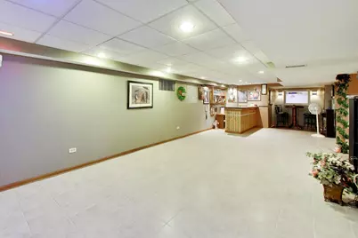 8751 Carlisle Court, Darien, IL 60561 - Photo 52
