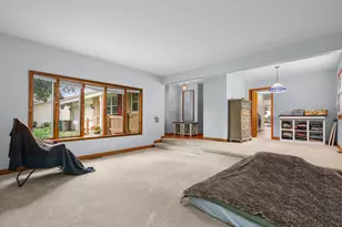 458 Patton Dr, Buffalo Grove, IL 60089 - Photo 4