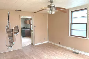 12557 Ann St, Blue Island, IL 60406 - Photo 6