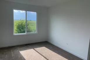 1215 Gillespie Ln, Yorkville, IL 60560 - Photo 6