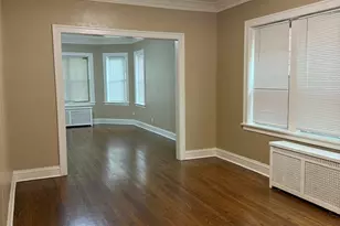 10240 S Eberhart Ave, Chicago, IL 60628 - Photo 2