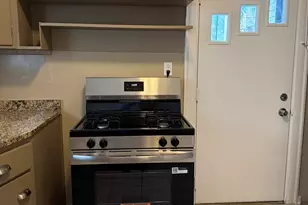 10240 S Eberhart Ave, Chicago, IL 60628 - Photo 10