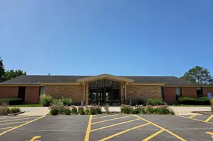 1071 Lake Terrace Rd, Elgin, IL 60123 - Photo 22