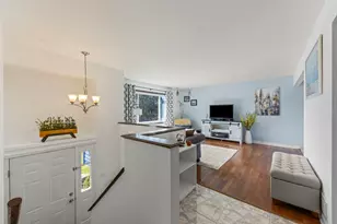 1219 N Itasca Rd, Addison, IL 60101 - Photo 4