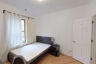 5327 S Harper Ave, Chicago, IL 60615 - Photo 8