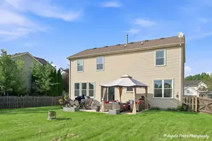 134 E Old Mill Trail, Antioch, IL 60002 - Photo 34