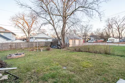 49 S Lewis Avenue, Waukegan, IL 60085 - Photo 32
