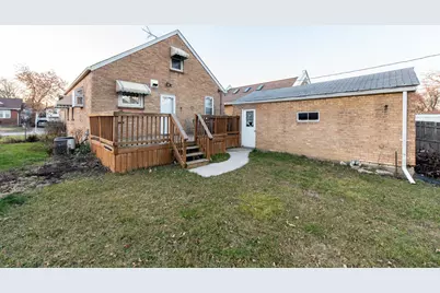 49 S Lewis Avenue, Waukegan, IL 60085 - Photo 28