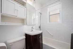 5434 W Wellington Ave, Chicago, IL 60641 - Photo 6
