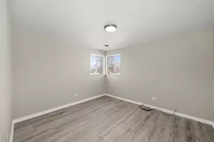 226 S Orchard Dr, Park Forest, IL 60466 - Photo 12