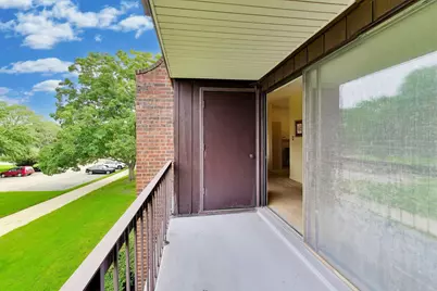 440 Raintree Court #2J, Glen Ellyn, IL 60137 - Photo 18