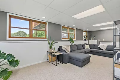 123 Devonshire Drive, Dekalb, IL 60115 - Photo 20