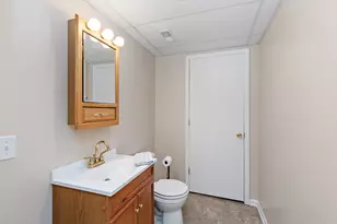 123 Devonshire Dr, Dekalb, IL 60115 - Photo 22
