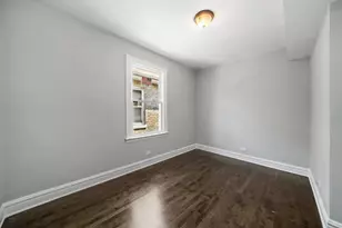 4730 S Komensky Ave, Chicago, IL 60632 - Photo 6