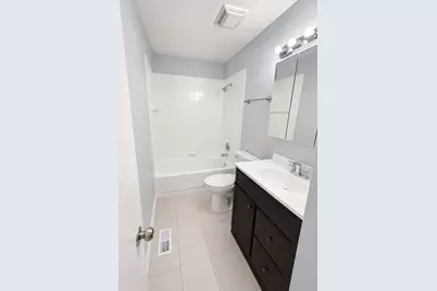 1816 Whitney Drive, Hanover Park, IL 60133 - Photo 16