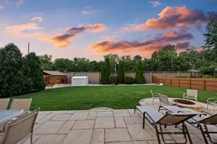 1236 Sandpiper Ln, Naperville, IL 60540 - Photo 8