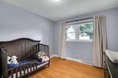 1402 S Robert Drive, Mount Prospect, IL 60056 - Photo 10