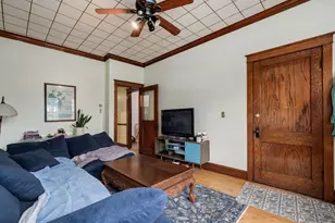 925 W 31st Pl, Chicago, IL 60608 - Photo 12