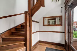 925 W 31st Pl, Chicago, IL 60608 - Photo 2