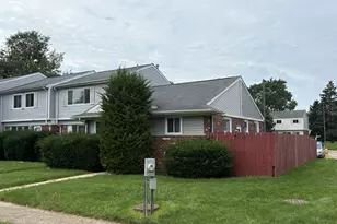 416 Wellington Ln, Bolingbrook, IL 60440 - Photo 1