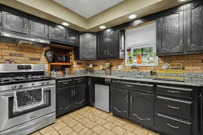 1303 Cora Street, Joliet, IL 60435 - Photo 10