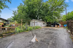 1303 Cora St, Joliet, IL 60435 - Photo 22
