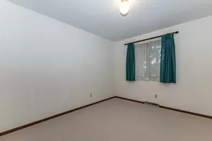 822 Hickory St, Geneseo, IL 61254 - Photo 22