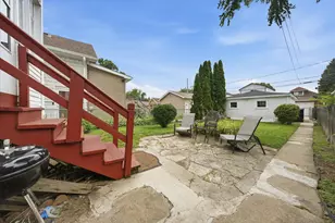 1228 Elmwood Ave, Berwyn, IL 60402 - Photo 20