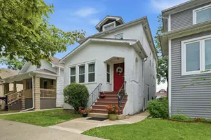 1228 Elmwood Ave, Berwyn, IL 60402 - Photo 1
