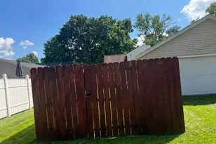 435 E Main St, Tiskilwa, IL 61368 - Photo 10